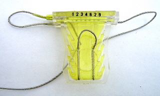 Quadlock Seal - 2pc design